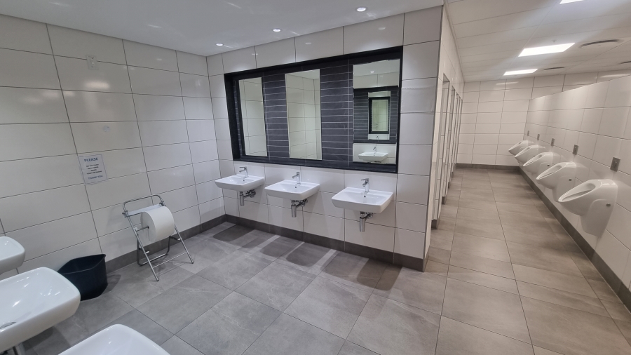 Commercial Property for Sale in Parow Industrial Western Cape